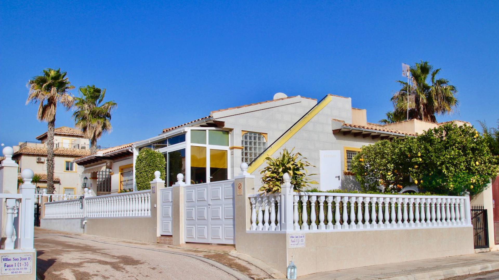 Återförsäljning - Bungalow - Cabo Roig - san jose