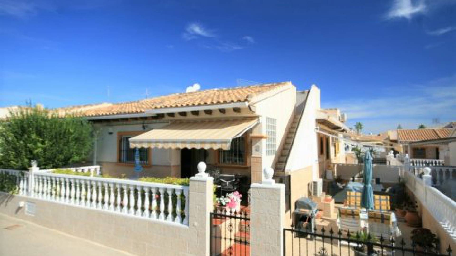 Återförsäljning - Bungalow - Cabo Roig - san jose