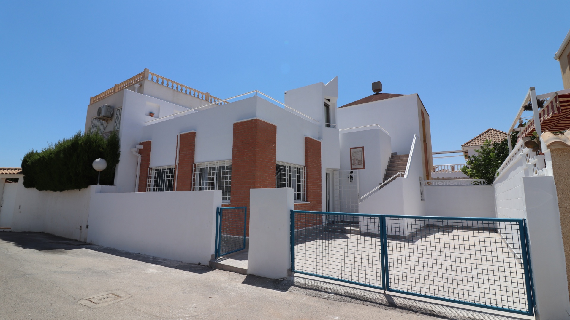 Återförsäljning - Bungalow - Orihuela Costa - Los Altos