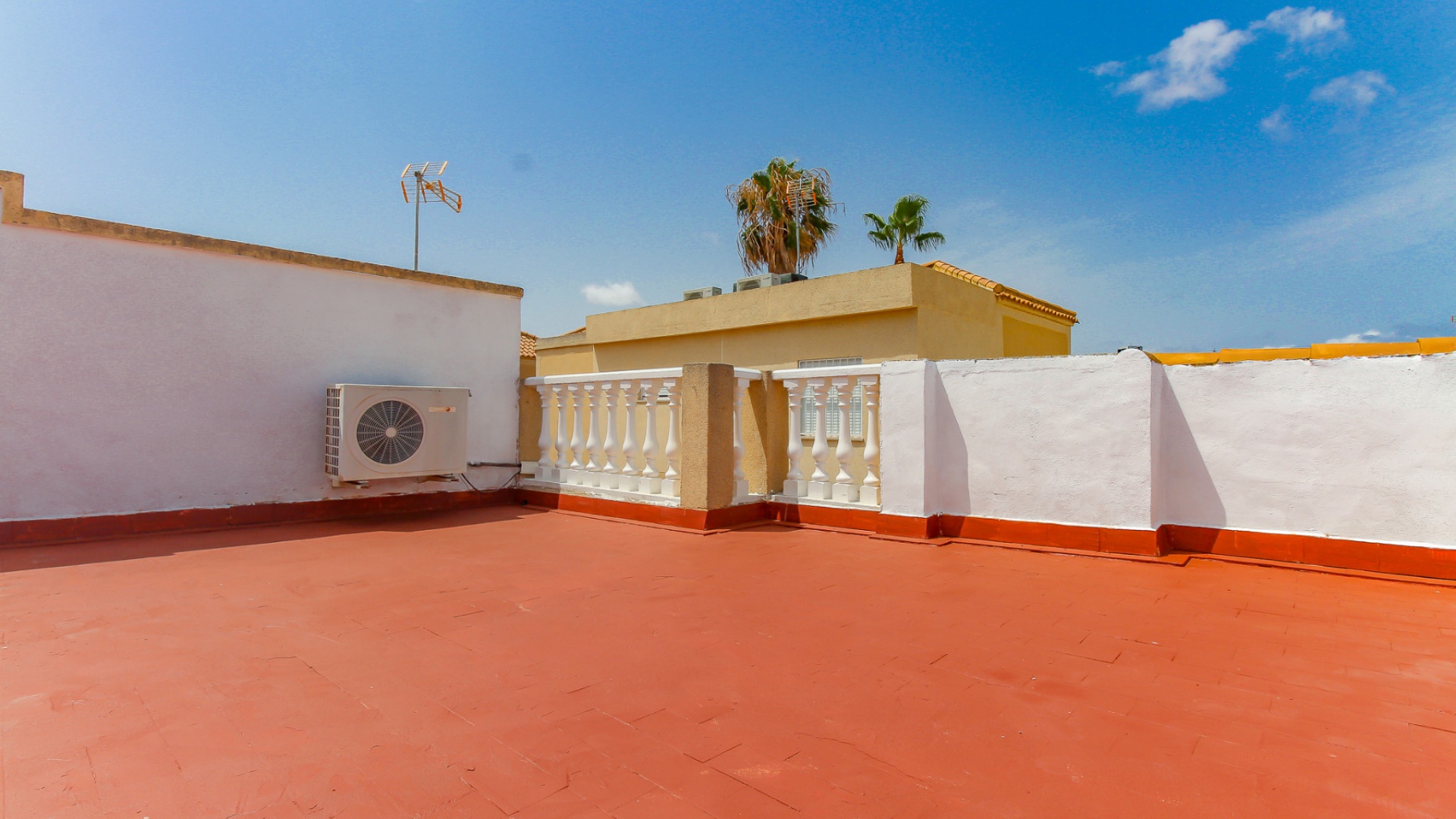 Återförsäljning - Bungalow - Torrevieja - jardin del mar