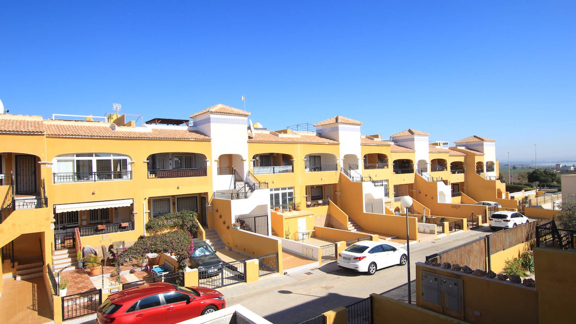Återförsäljning - Lägenhet - Los Montesinos - La Herrada