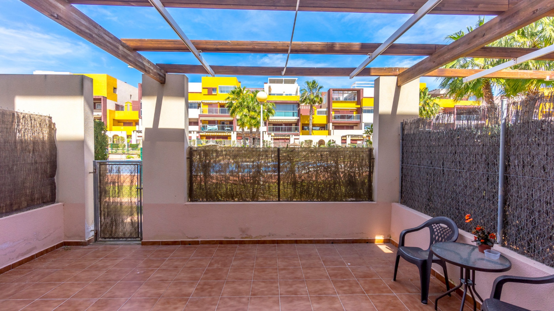 Återförsäljning - Lägenhet - Playa Flamenca - el bosque