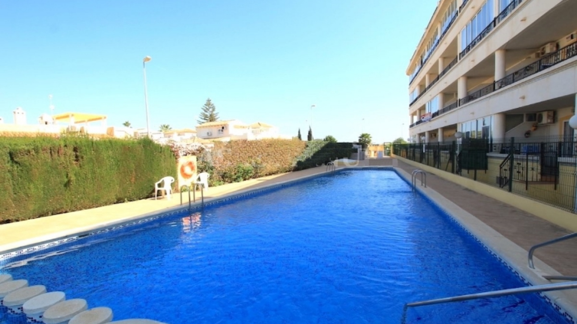 Återförsäljning - Lägenhet - Playa Flamenca - la mirada