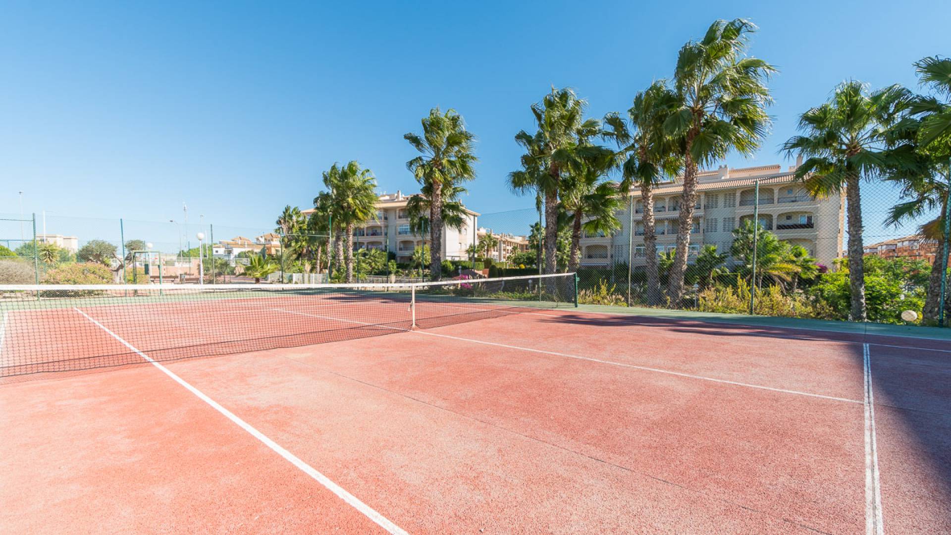 Återförsäljning - Lägenhet - Playa Flamenca - Laguna Golf