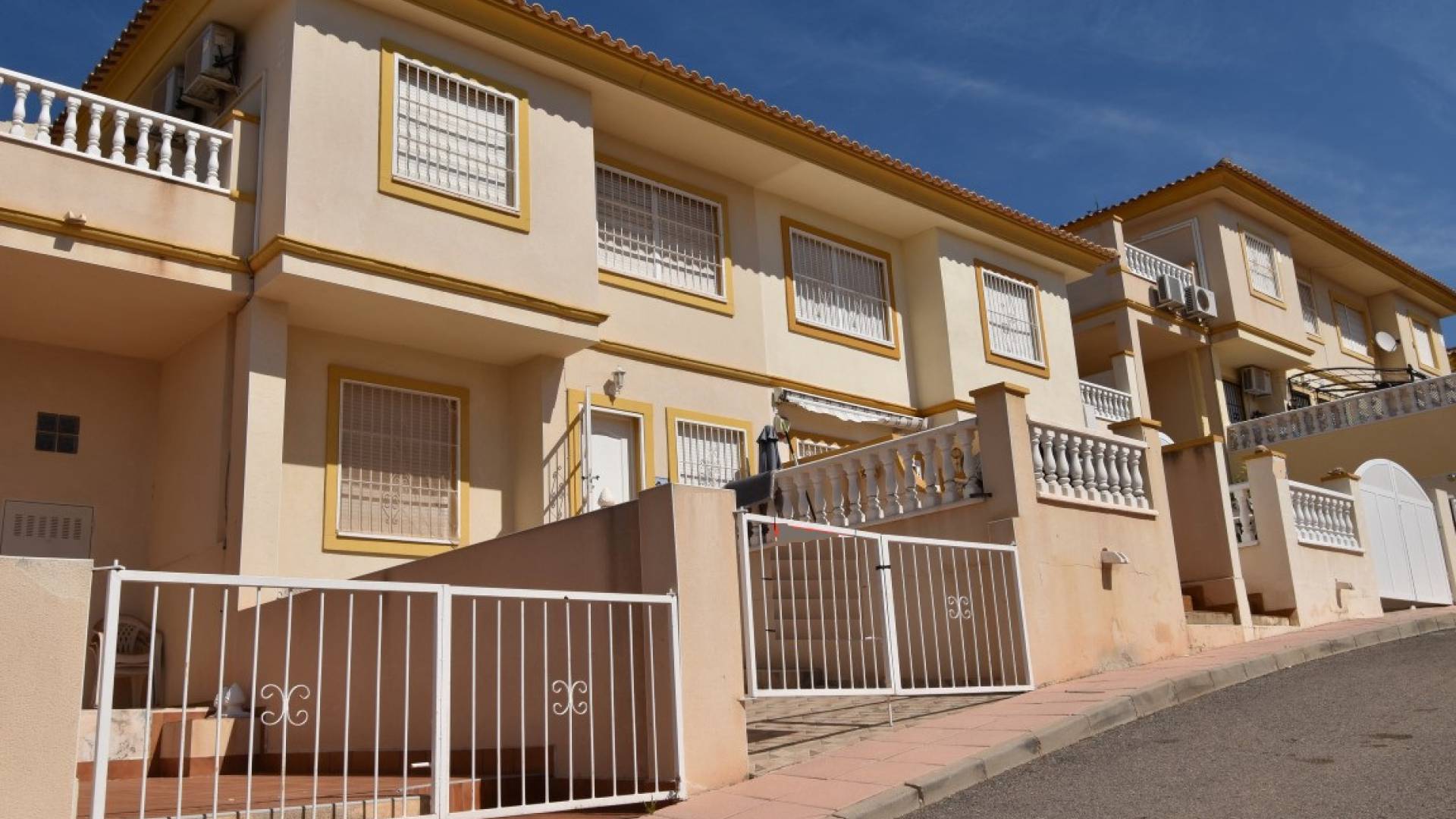 Återförsäljning - Lägenhet - Playa Flamenca - tereul numancia