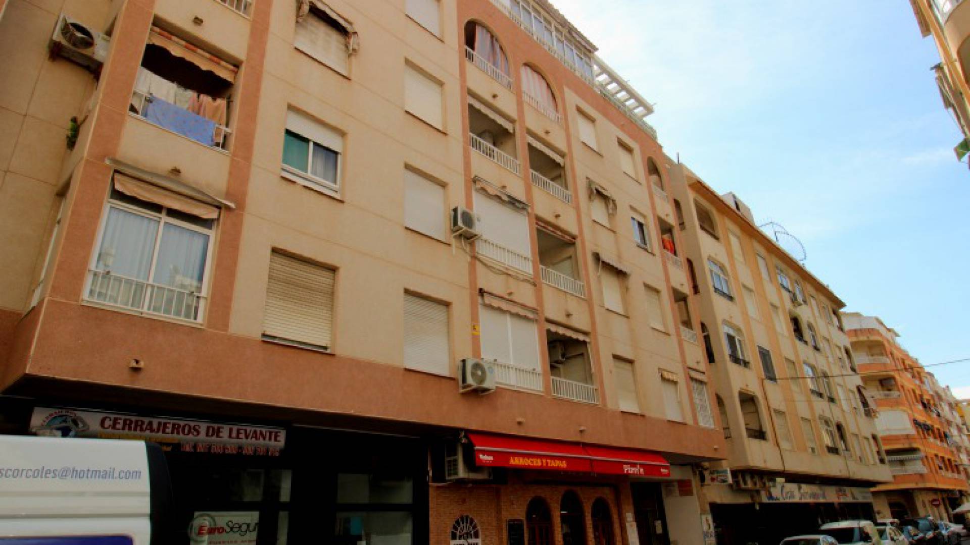 Återförsäljning - Lägenhet - Torrevieja - Beachside Torrevieja