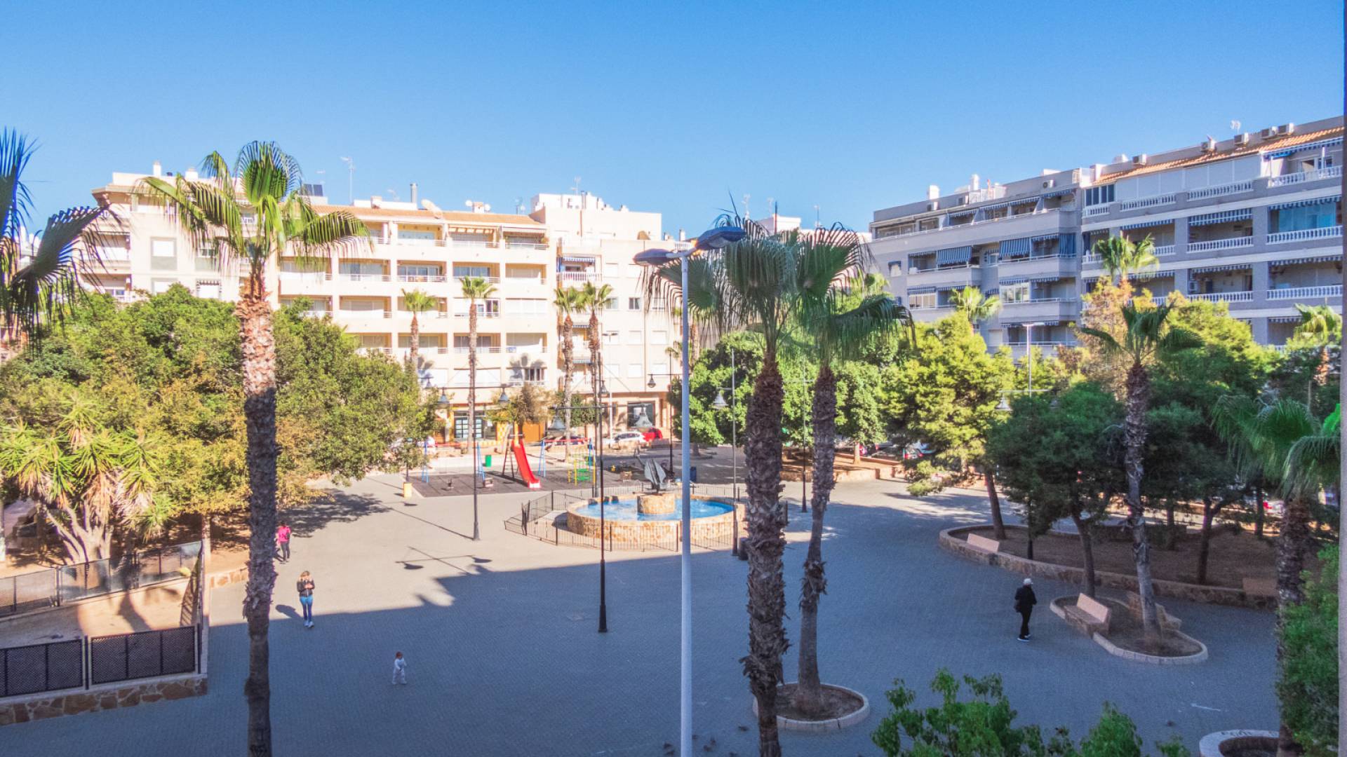 Återförsäljning - Lägenhet - Torrevieja - Beachside Torrevieja