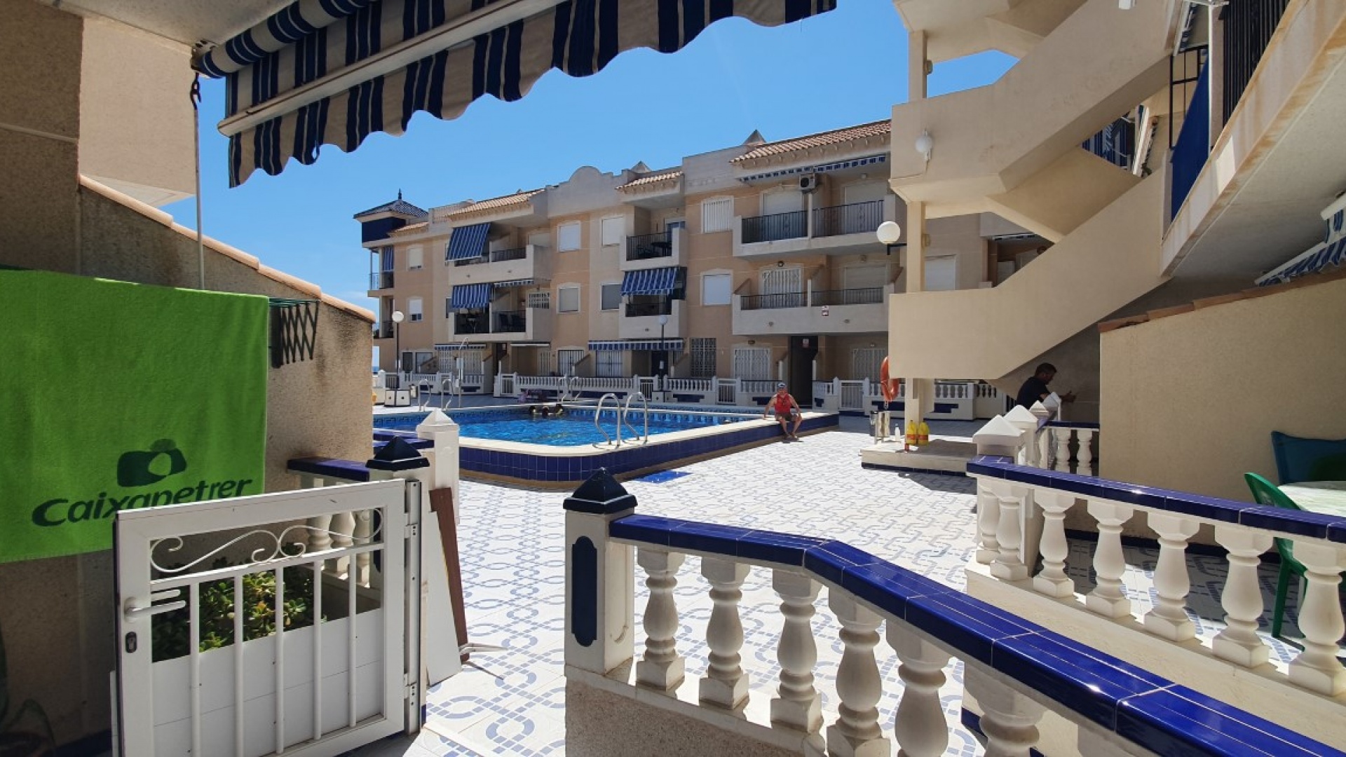 Återförsäljning - Lägenhet - Torrevieja - Beachside Torrevieja