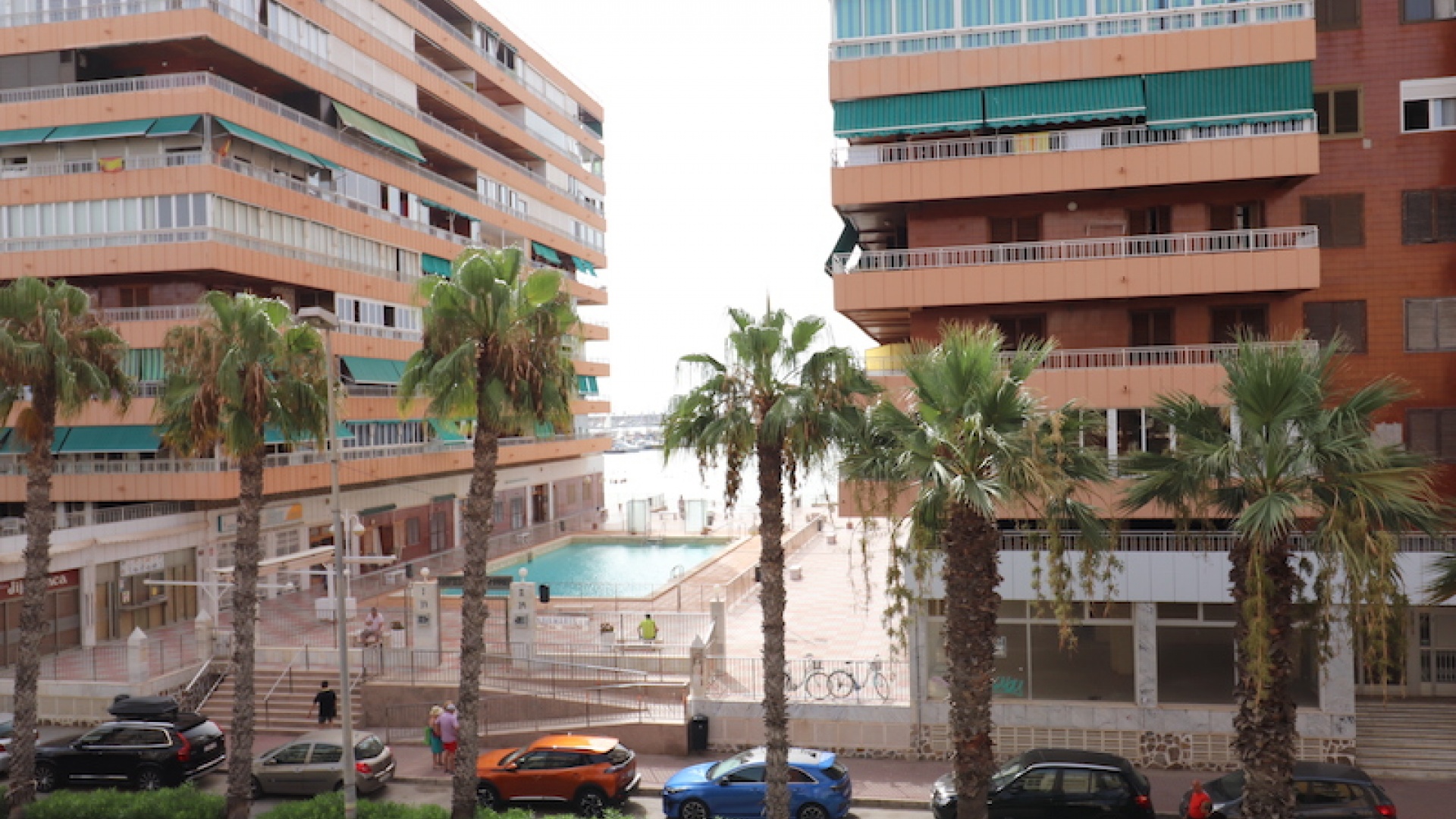 Återförsäljning - Lägenhet - Torrevieja - Beachside Torrevieja