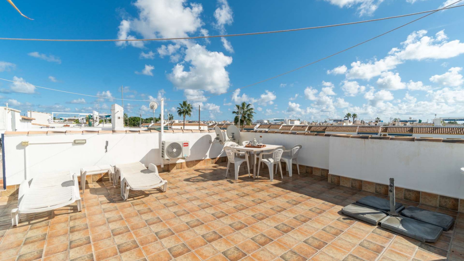 Återförsäljning - Lägenhet - Torrevieja - jardin del mar