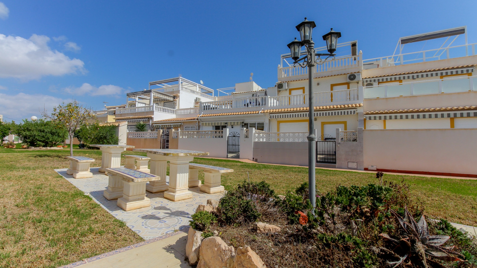 Återförsäljning - Radhus - Playa Flamenca - las chismosas