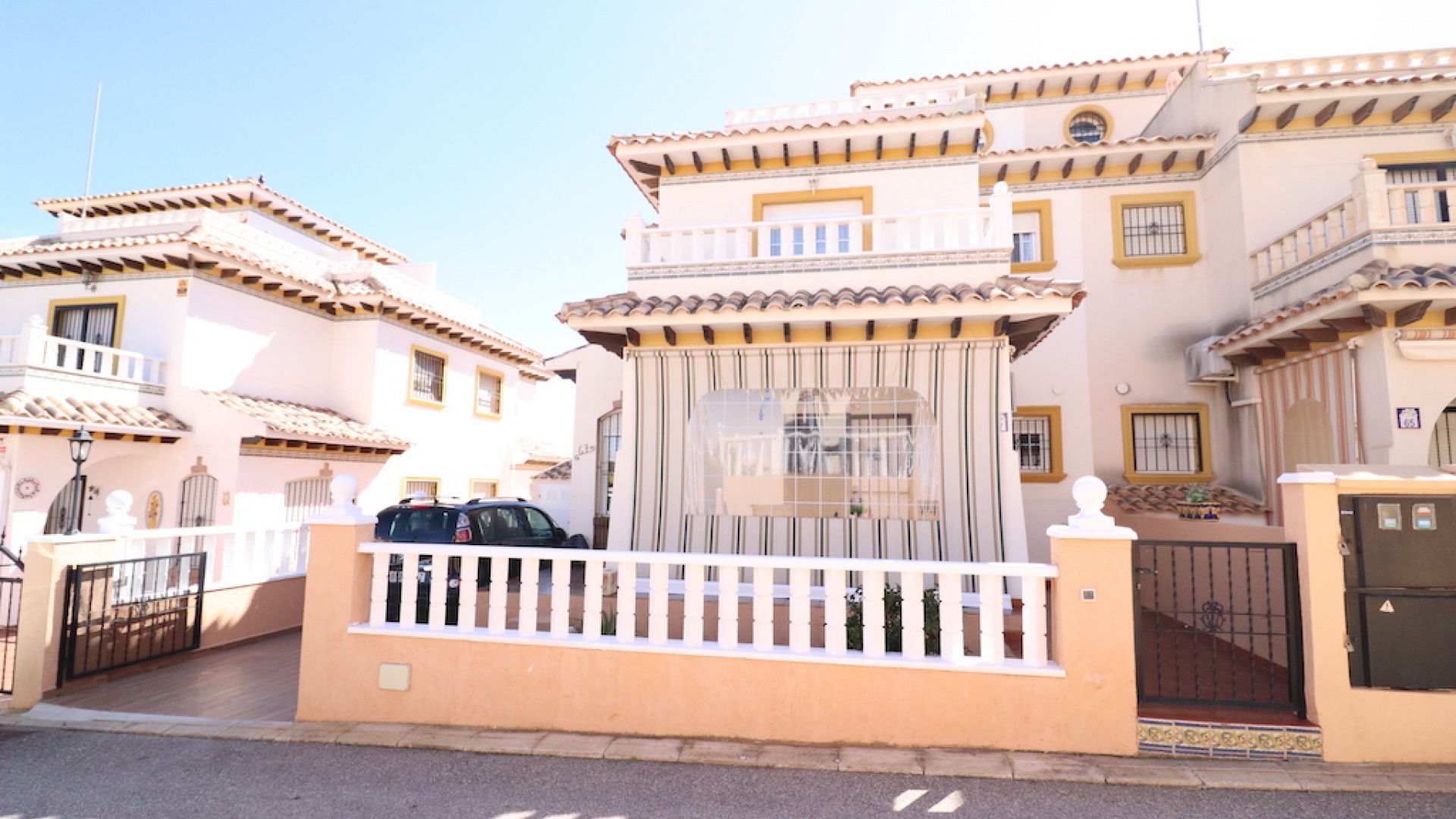 Återförsäljning - Villa - Cabo Roig - Lomas de Cabo Roig