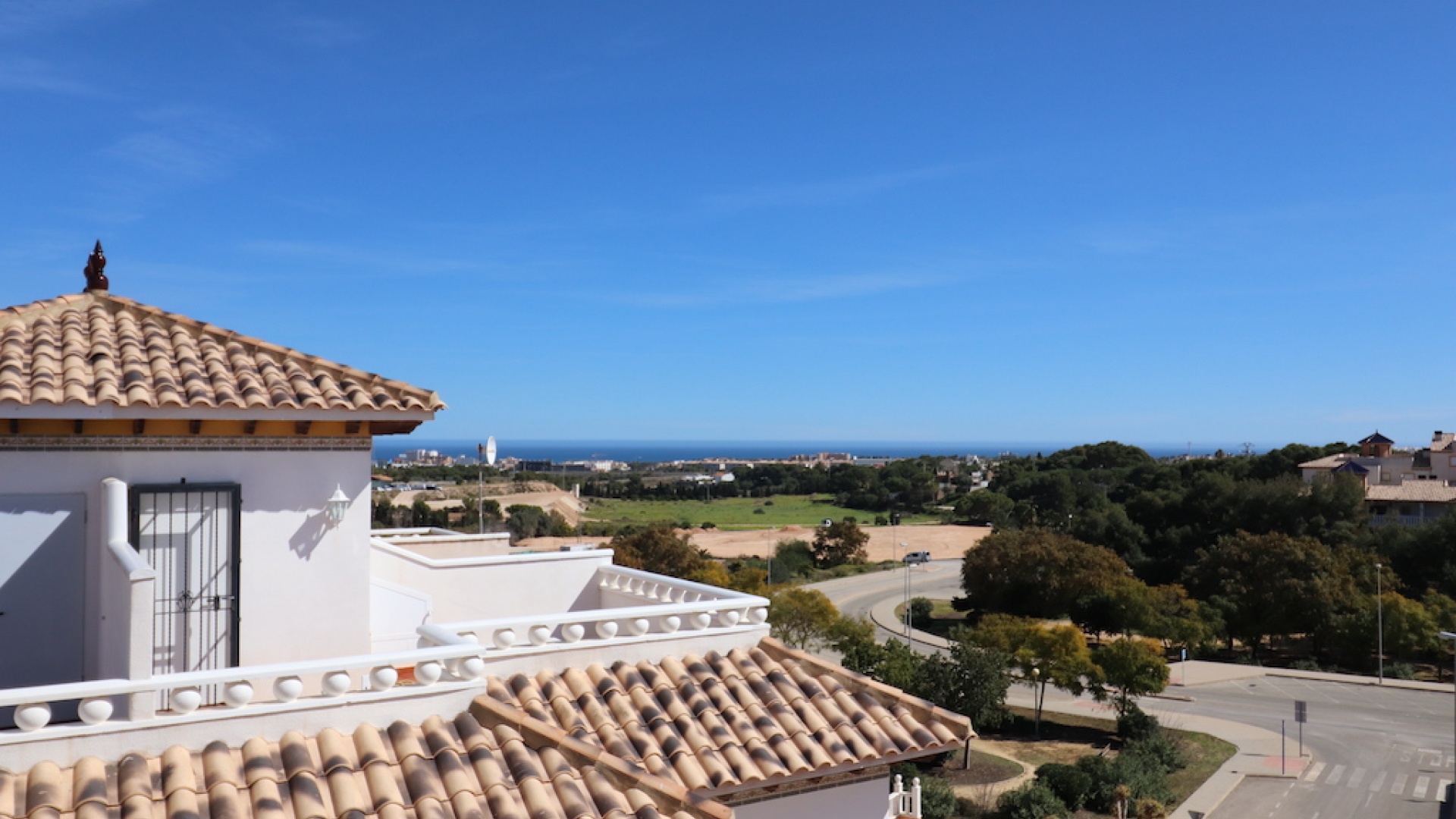 Återförsäljning - Villa - Cabo Roig - Lomas de Cabo Roig