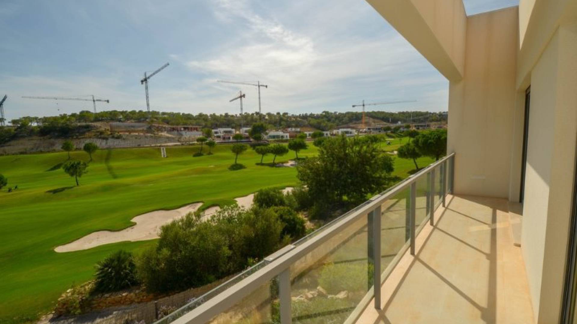 Återförsäljning - Villa - Campoamor - Las Colinas Golf Club