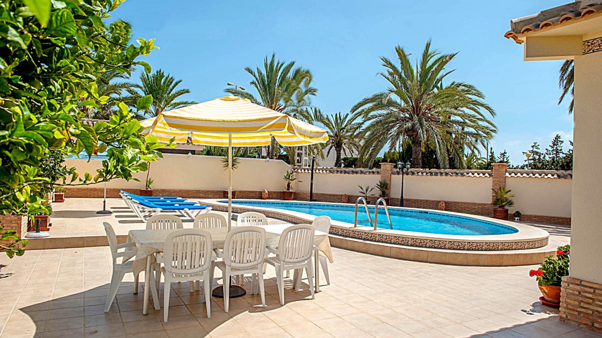 Återförsäljning - Villa - Orihuela Costa - Cabo Roig