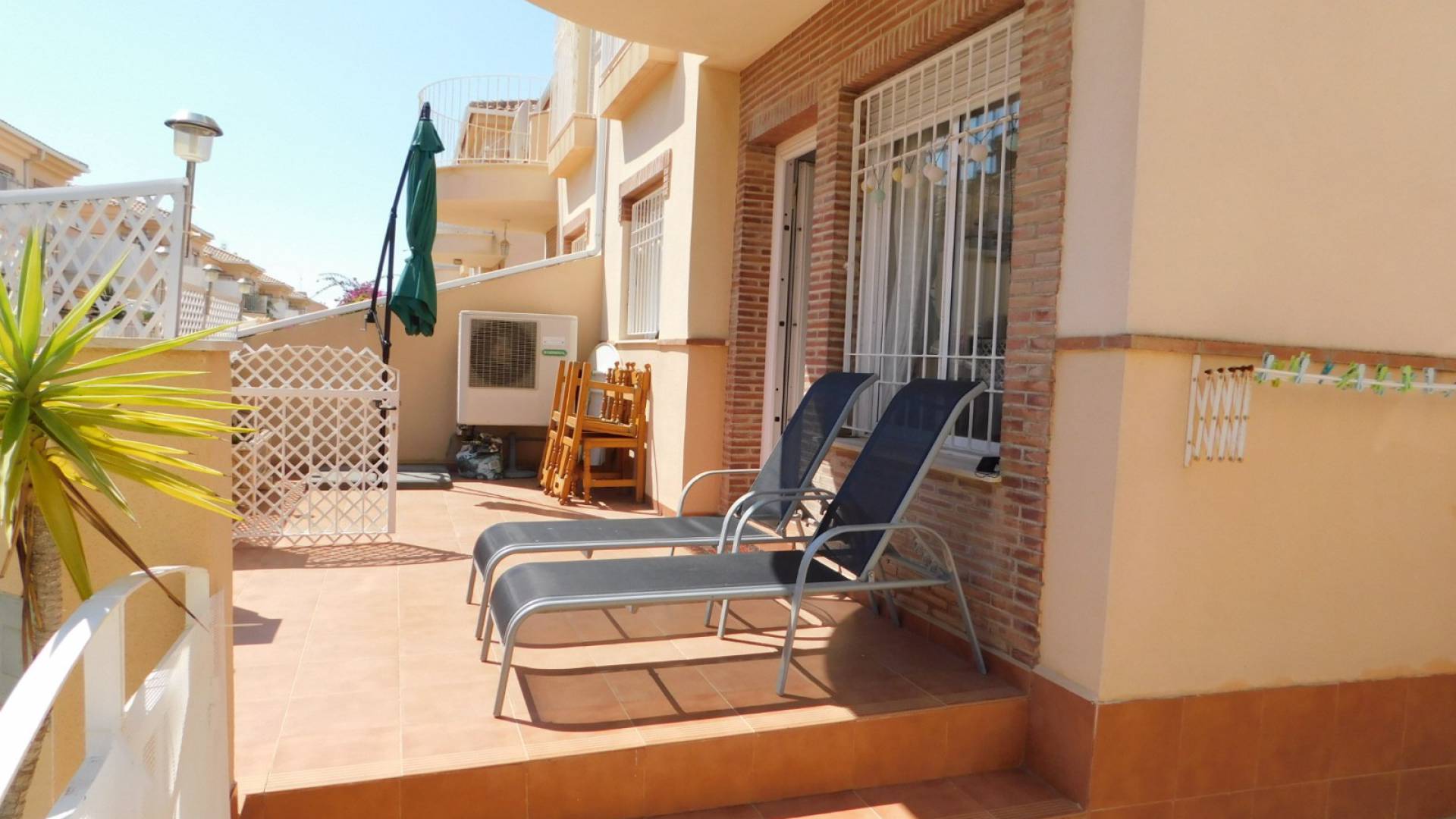 Återförsäljning - Villa - Playa Flamenca - avalon