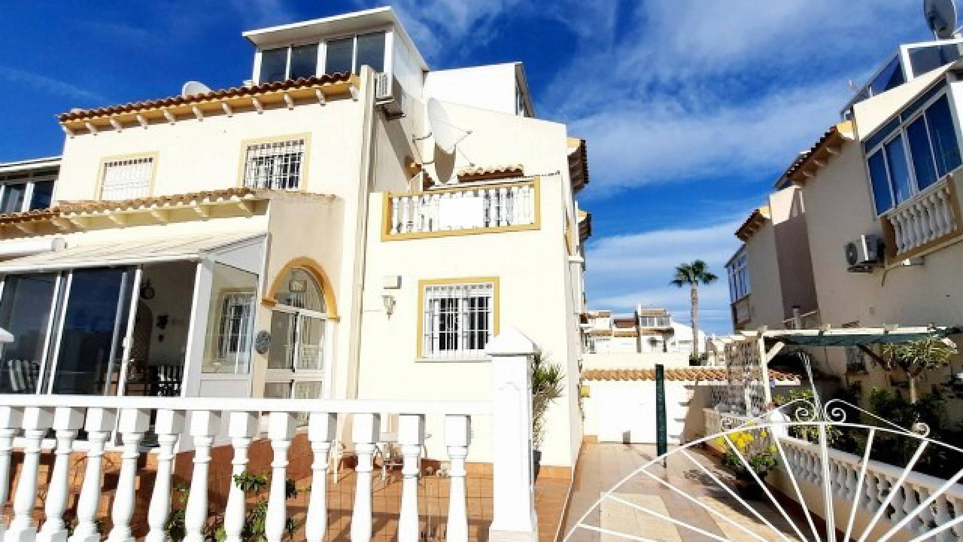 Återförsäljning - Villa - Playa Flamenca - perla del mar