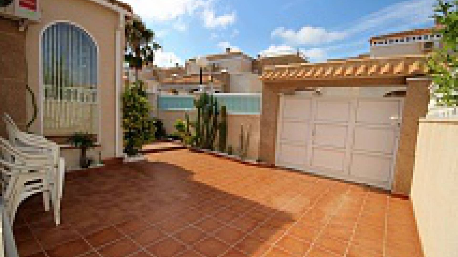 Återförsäljning - Villa - Torrevieja - altos de la bahia