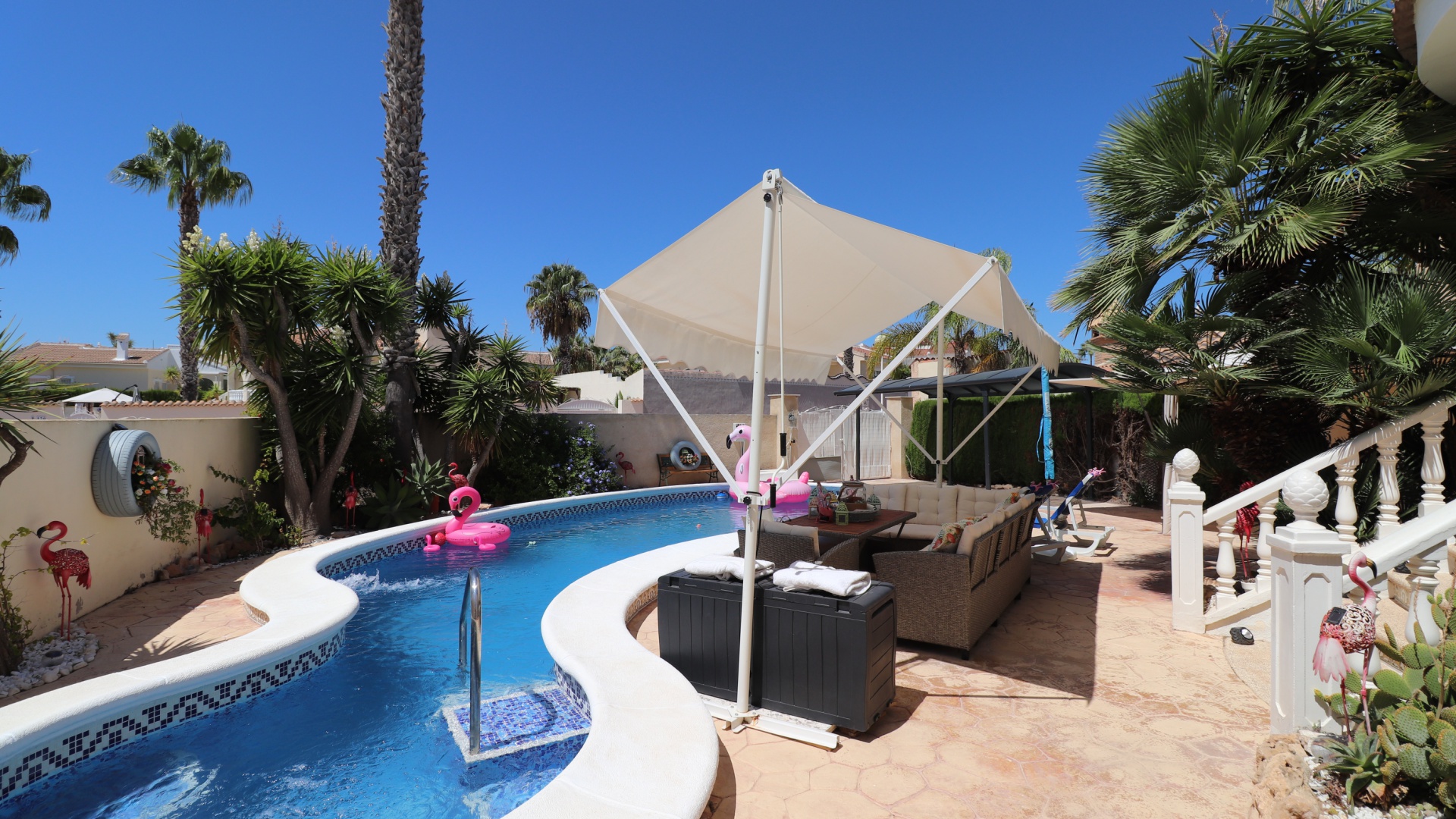 Återförsäljning - Villa - Torrevieja - la fiesta