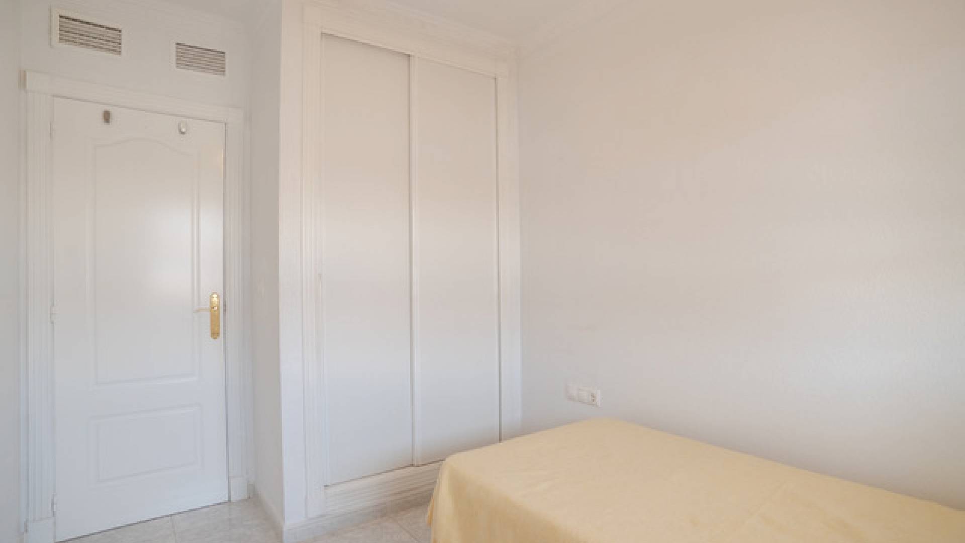 Resale - Apartment - Algorfa - fontana