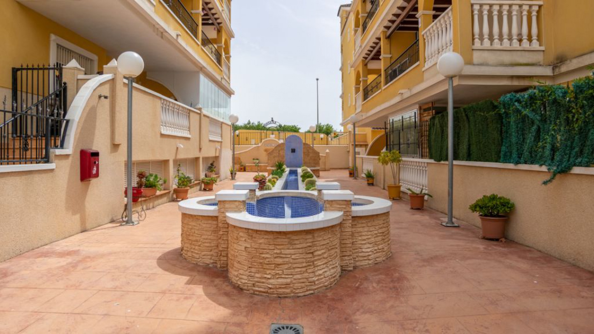 Resale - Apartment - Algorfa - fontana