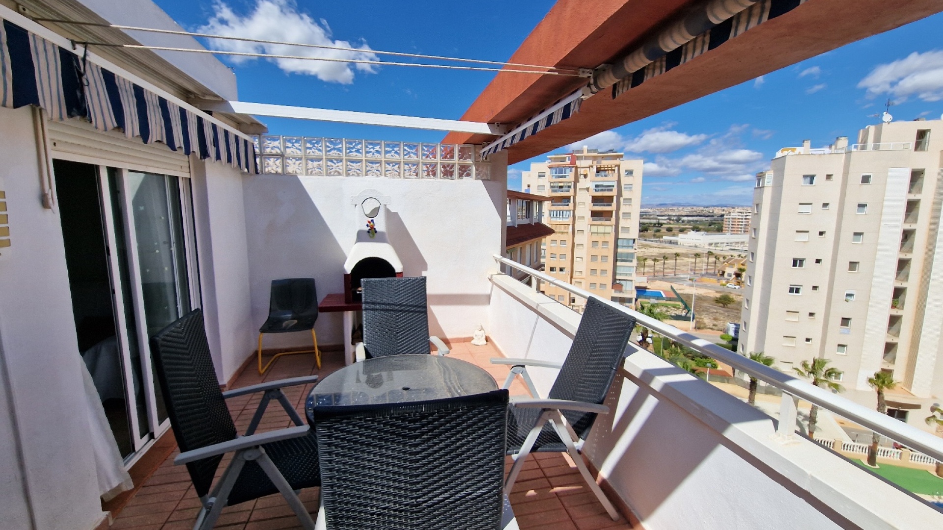 Resale - Apartment - Guardamar del Segura