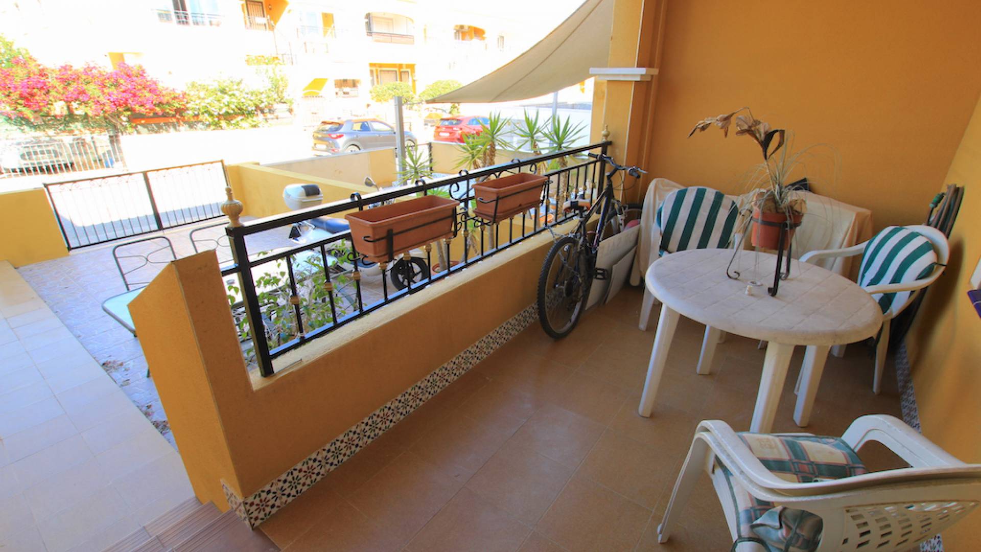 Resale - Apartment - Los Montesinos - La Herrada