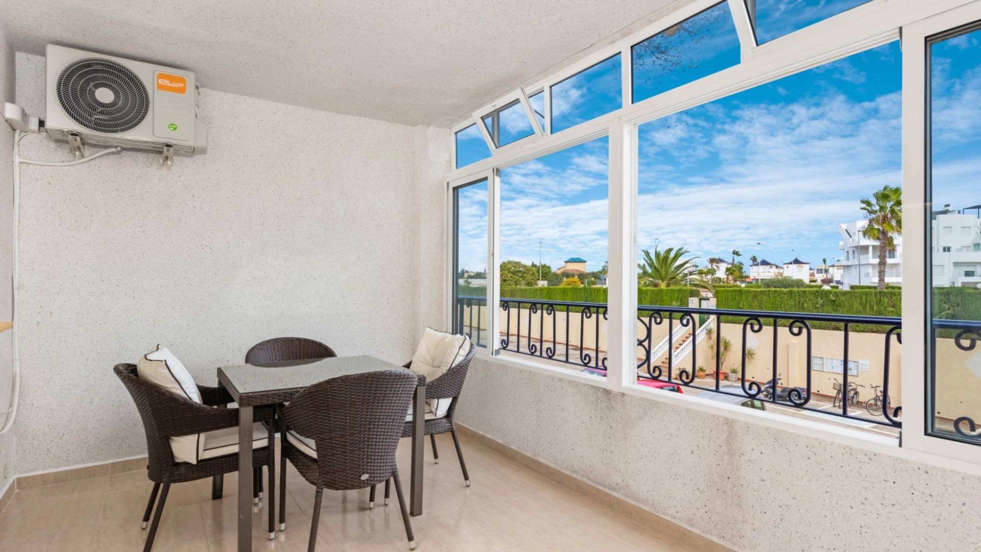 Resale - Apartment - Orihuela Costa - Punta Prima