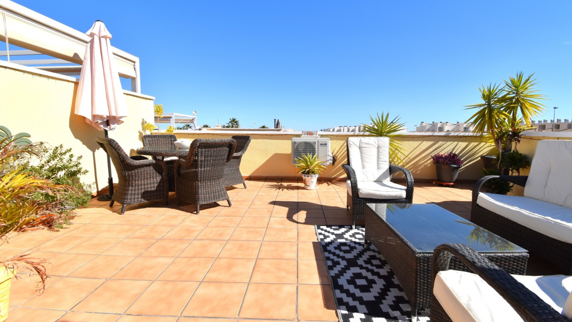 Resale - Apartment - Orihuela Costa - Villamartin