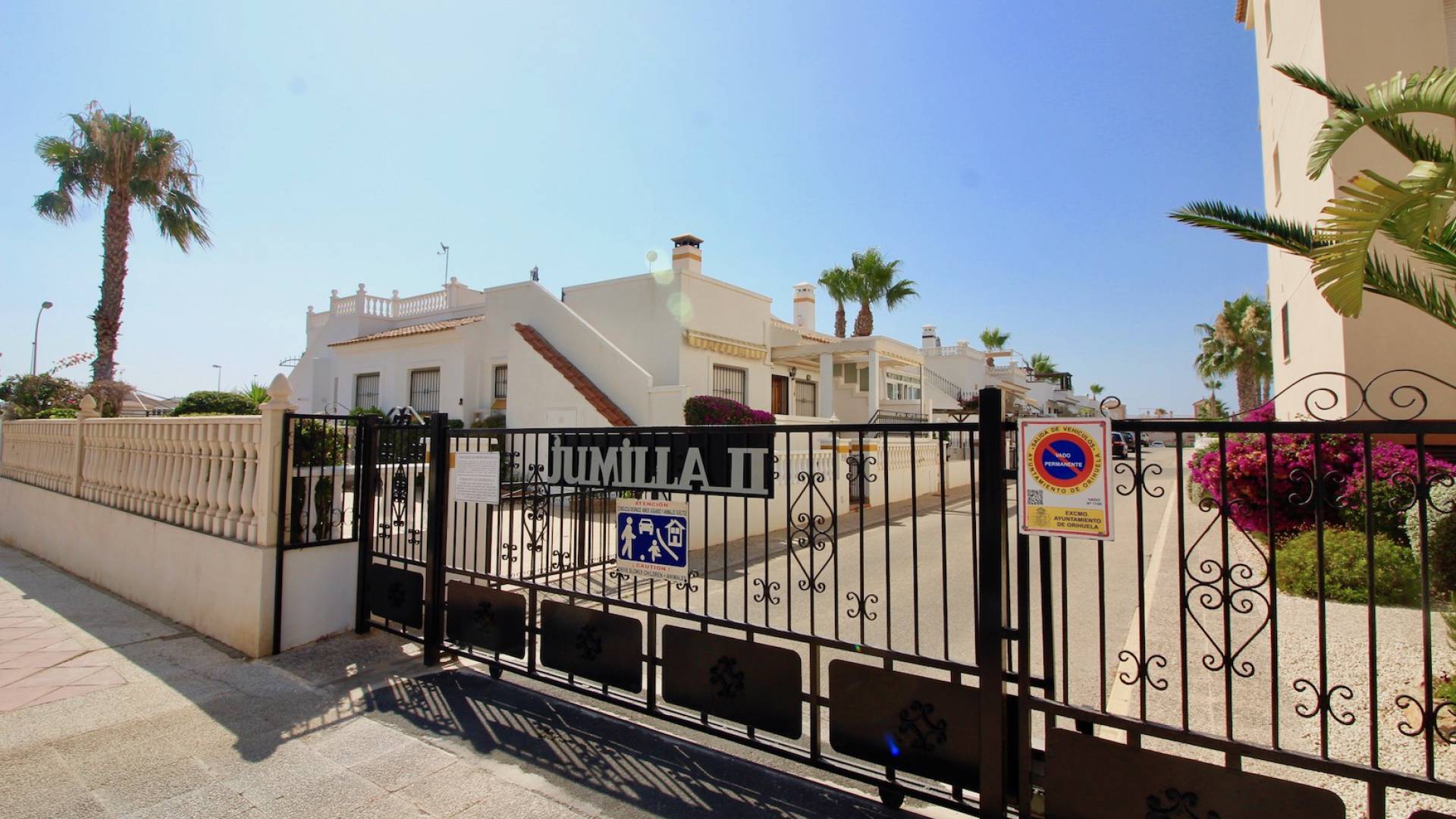 Resale - Apartment - Playa Flamenca - jumilla