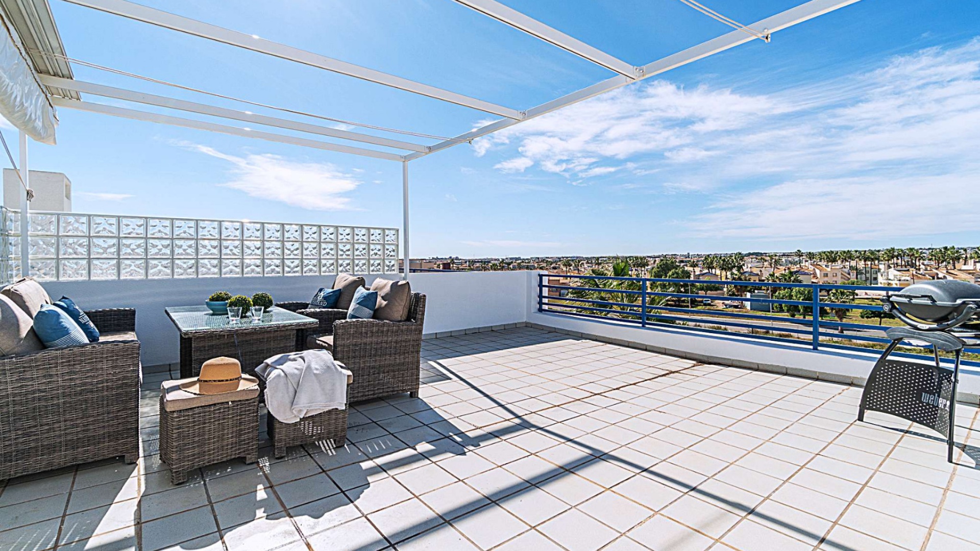 Resale - Apartment - Playa Flamenca - la calma