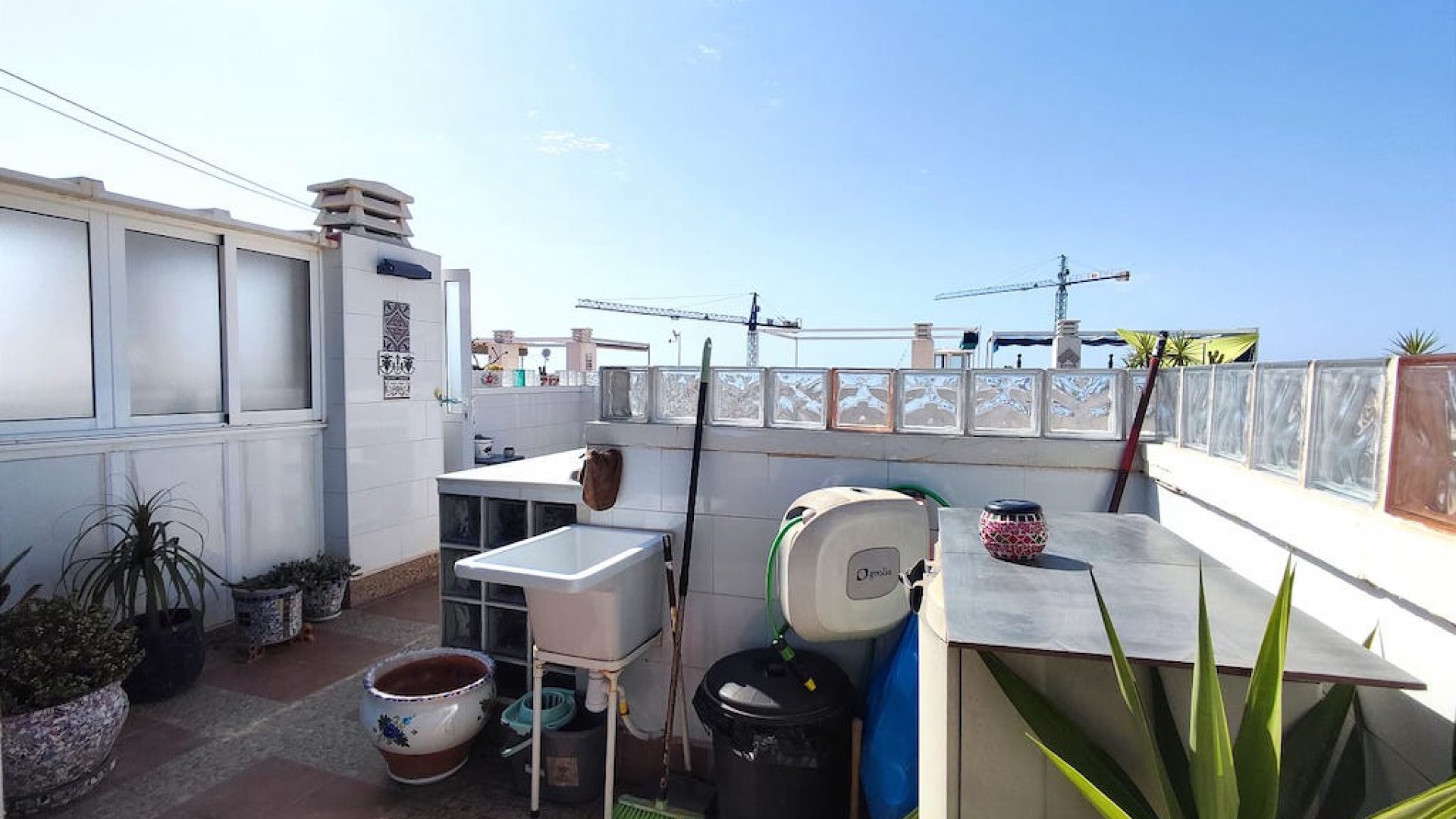 Resale - Apartment - Playa Flamenca - la mirada