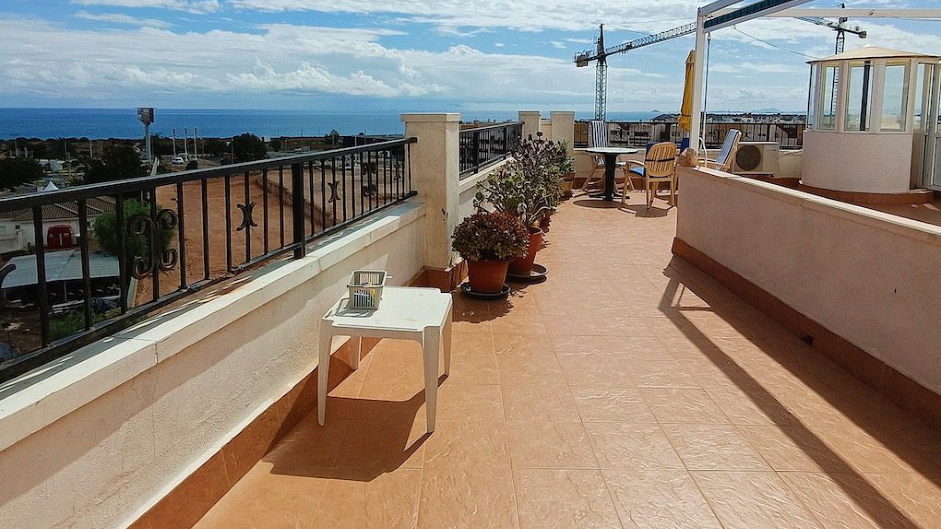 Resale - Apartment - Playa Flamenca - la mirada