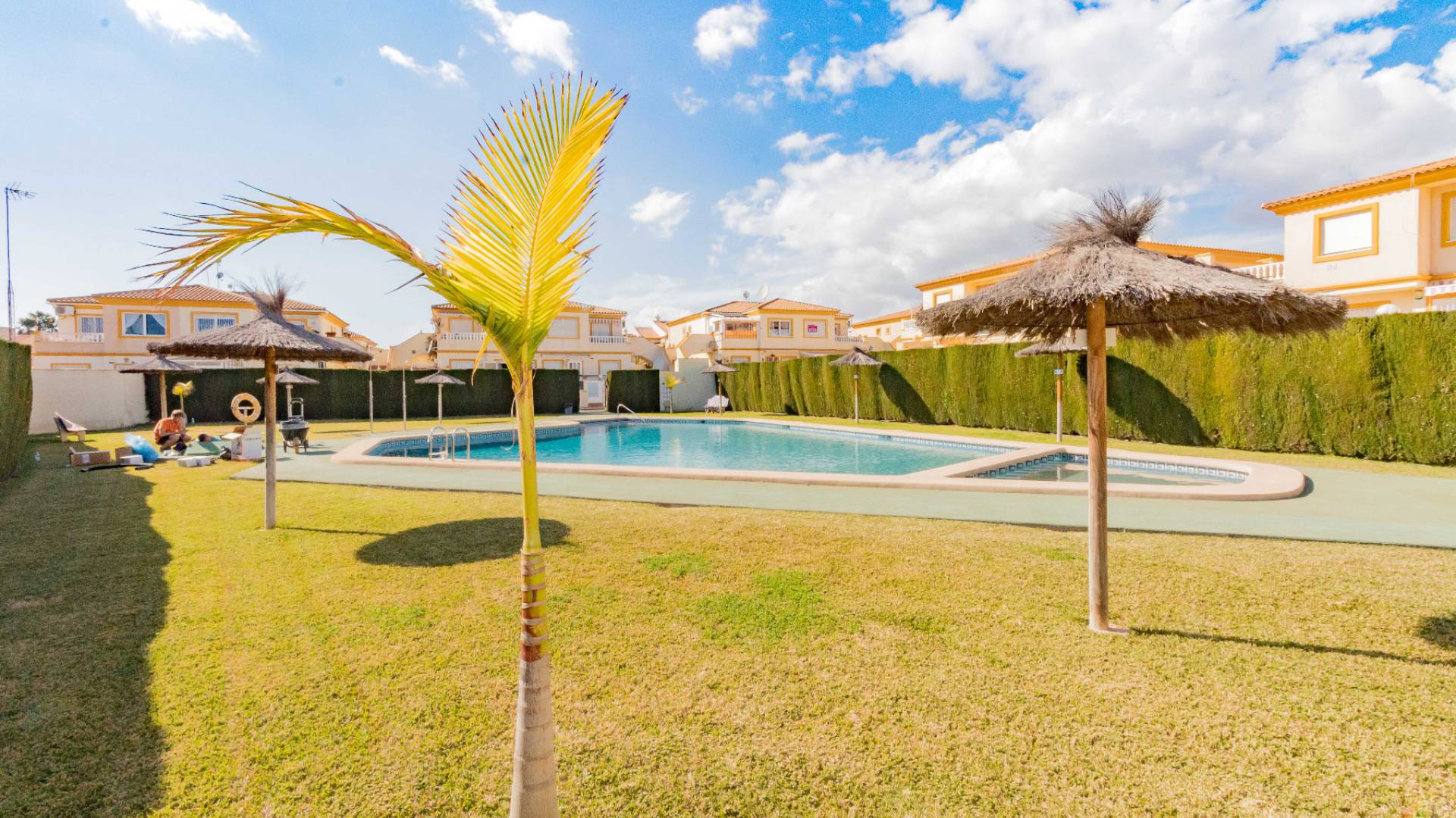 Resale - Apartment - Playa Flamenca - Res. Sol de Mar