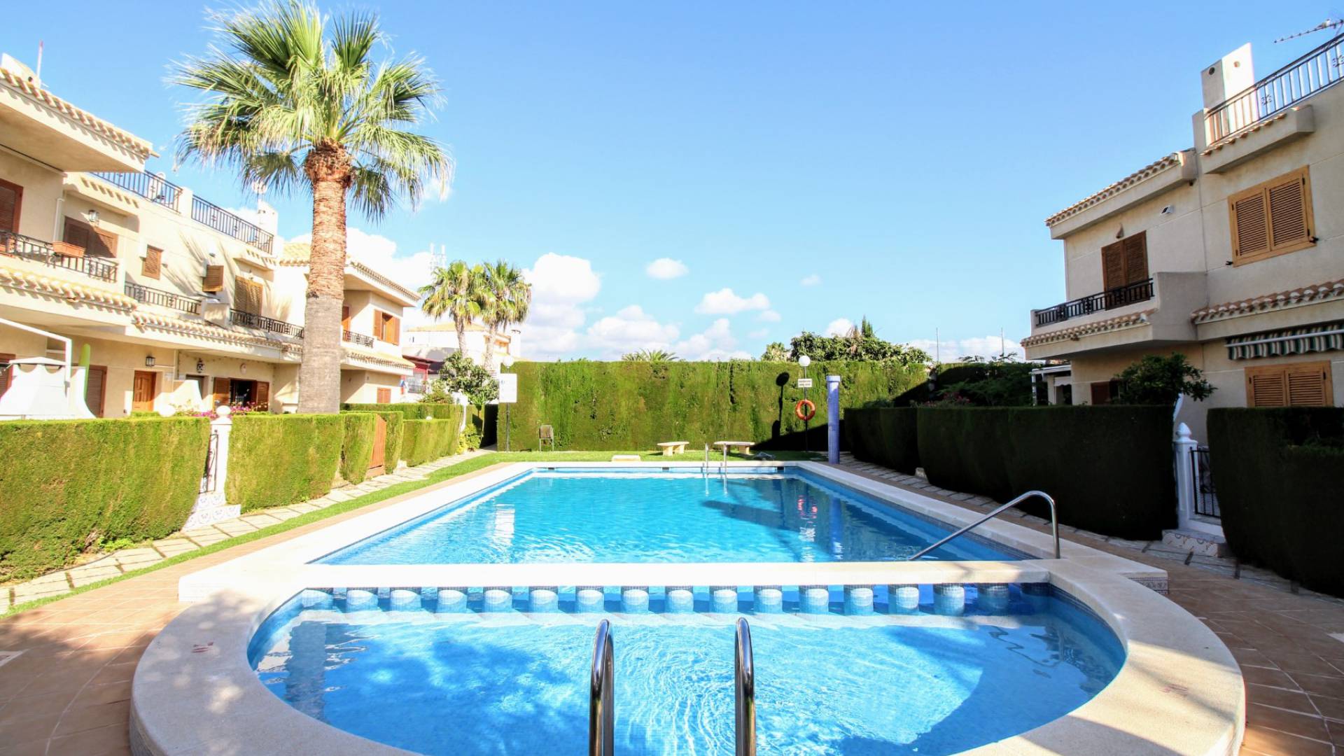 Resale - Apartment - Playa Flamenca