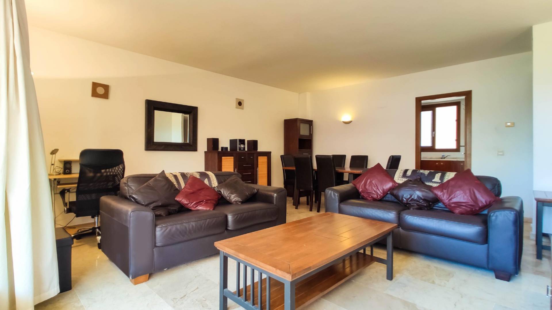 Resale - Apartment - Punta Prima - la entrada