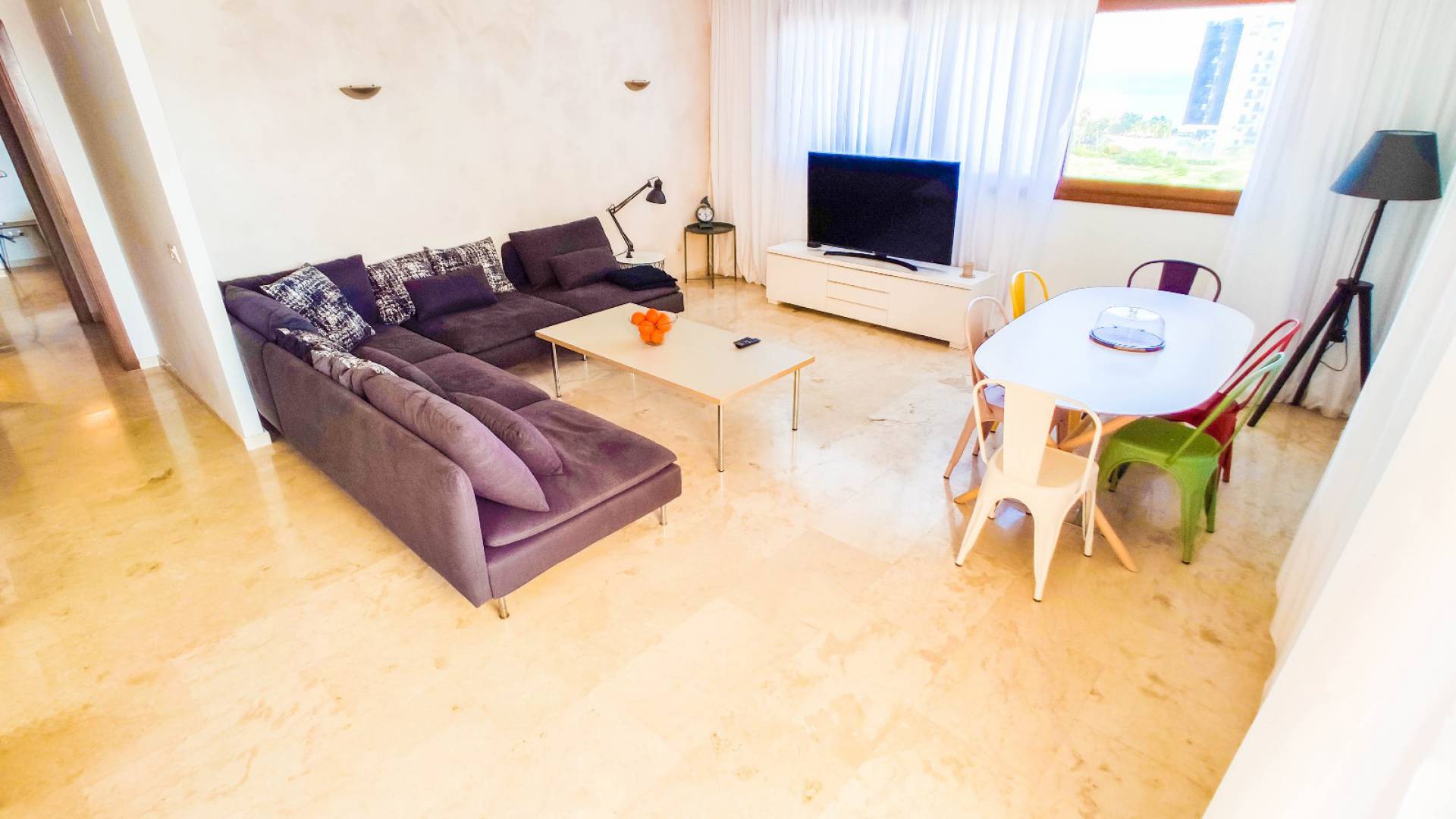 Resale - Apartment - Punta Prima - la entrada