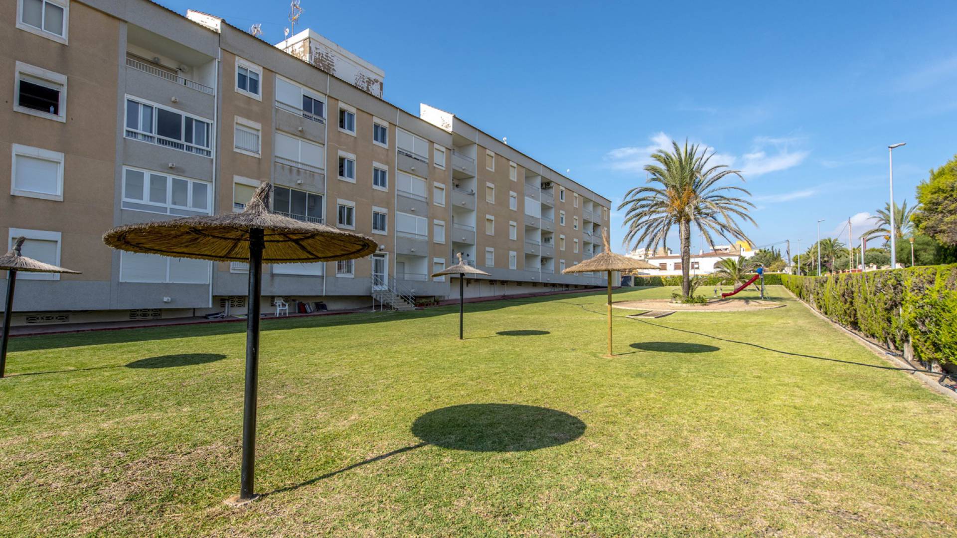 Resale - Apartment - Punta Prima - rocio del mar