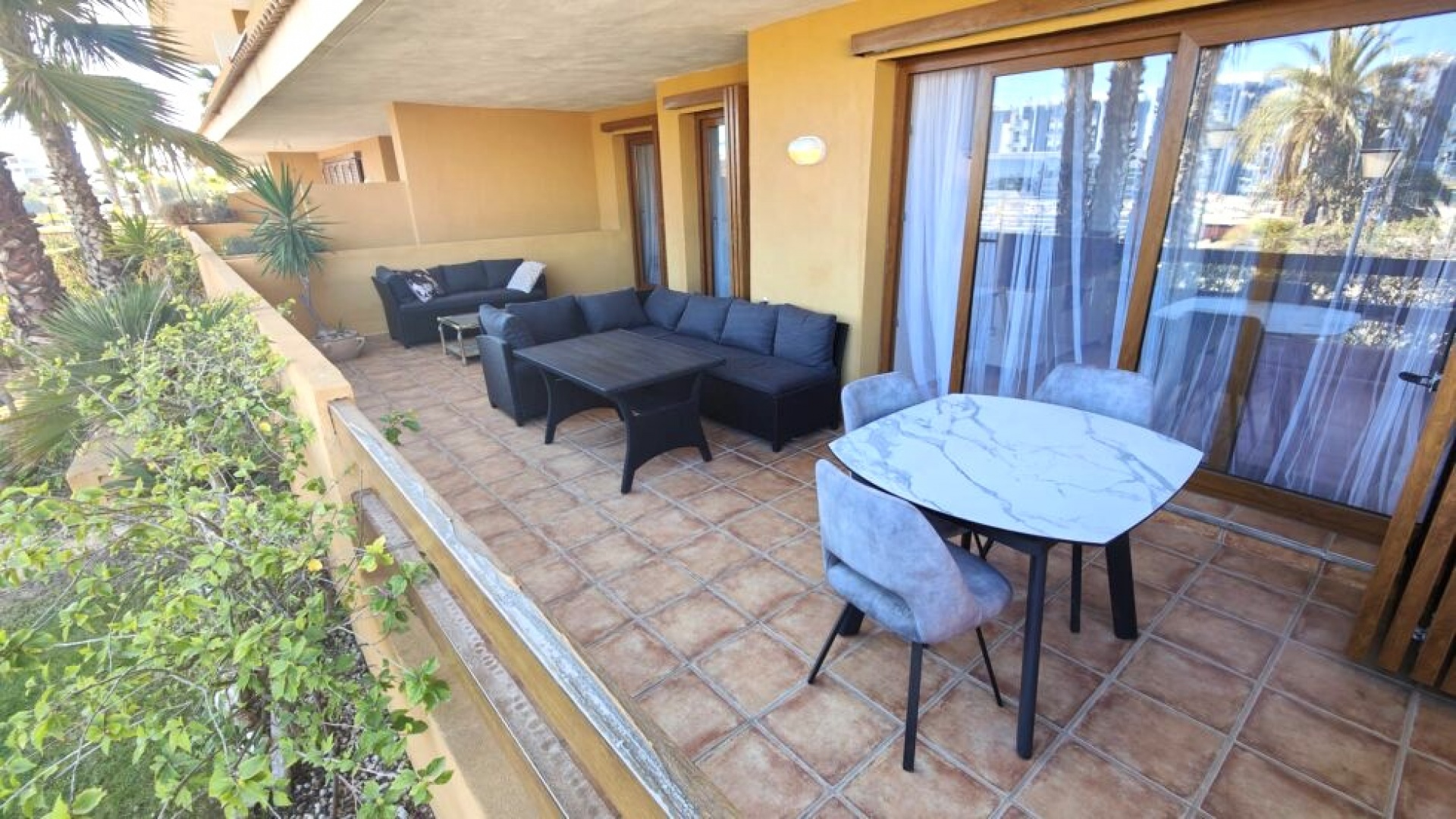 Resale - Apartment - Punta Prima