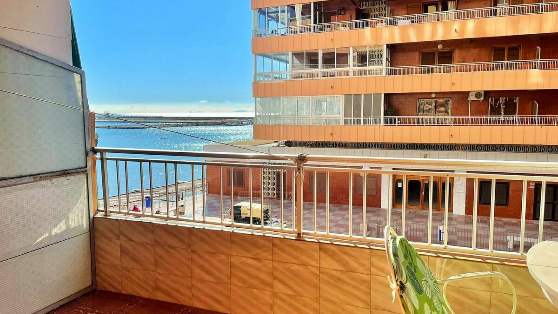 Resale - Apartment - Torrevieja - Beachside Torrevieja