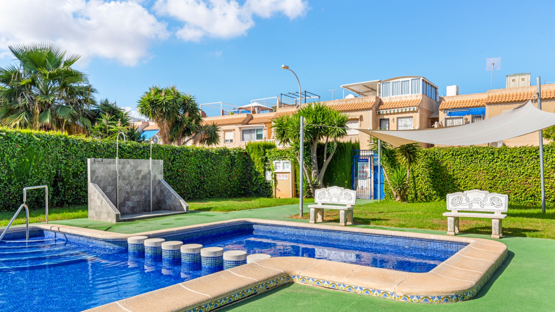 Resale - Apartment - Torrevieja - El Limonar