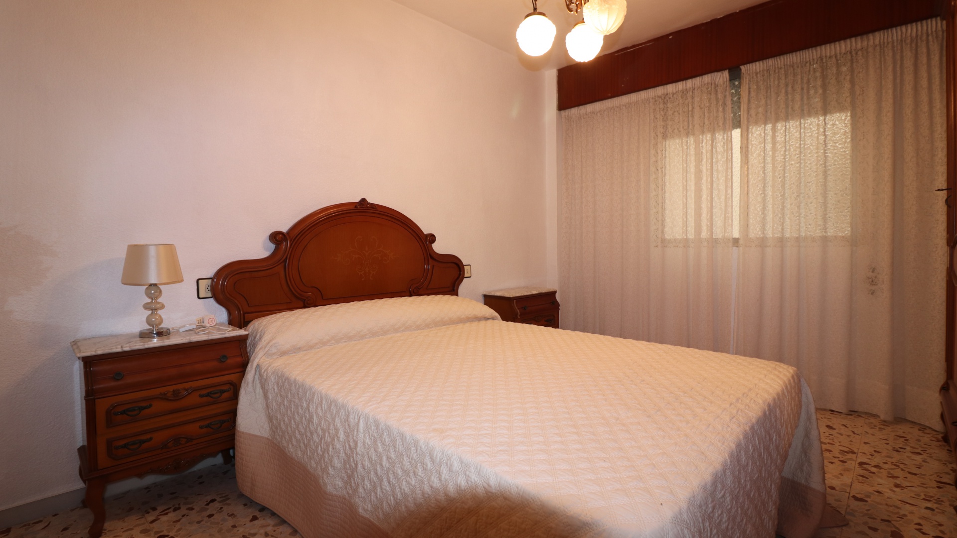 Resale - Apartment - Torrevieja - Torrevieja - Centre