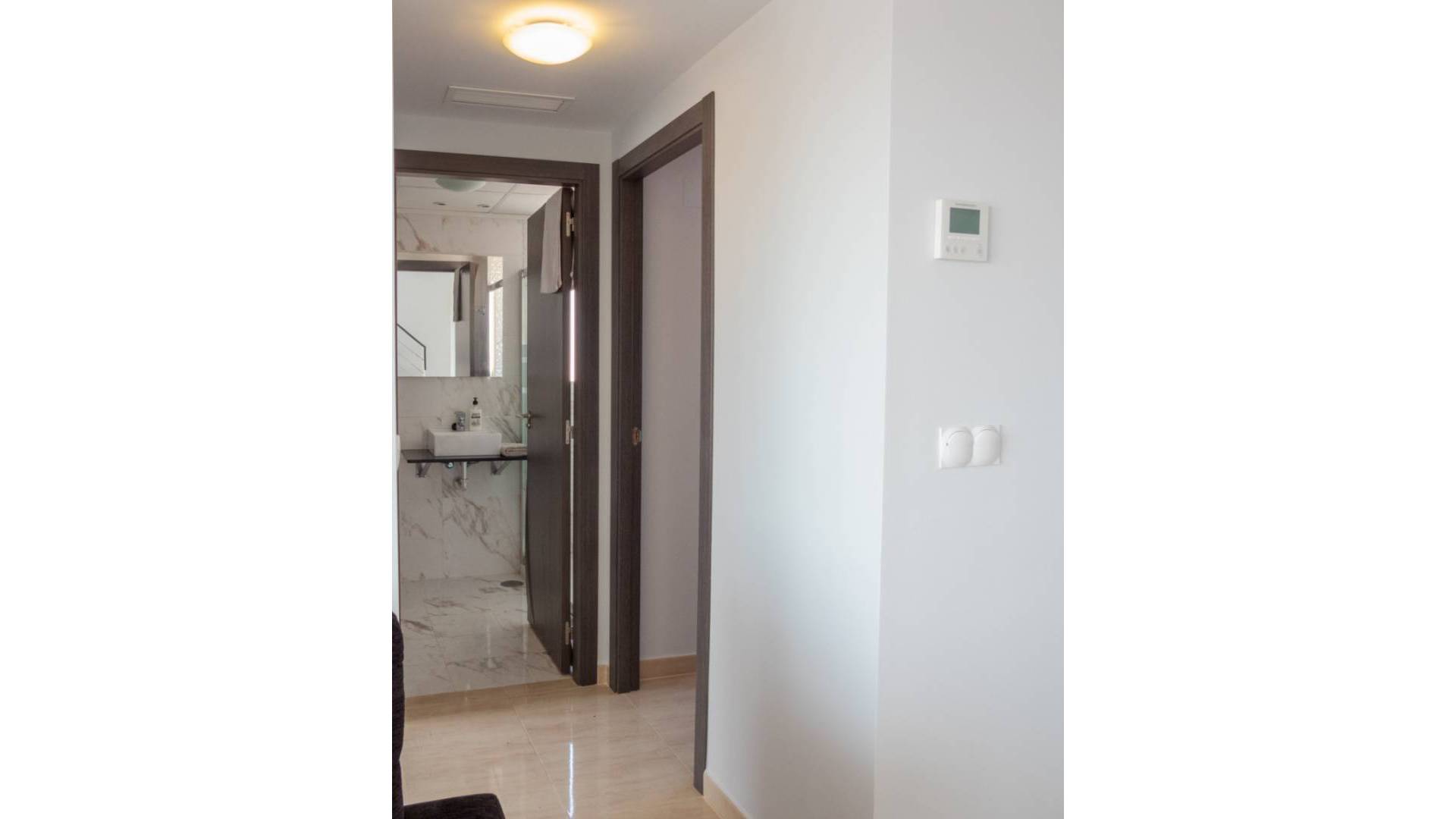 Resale - Apartment - Villamartin - La Fuente