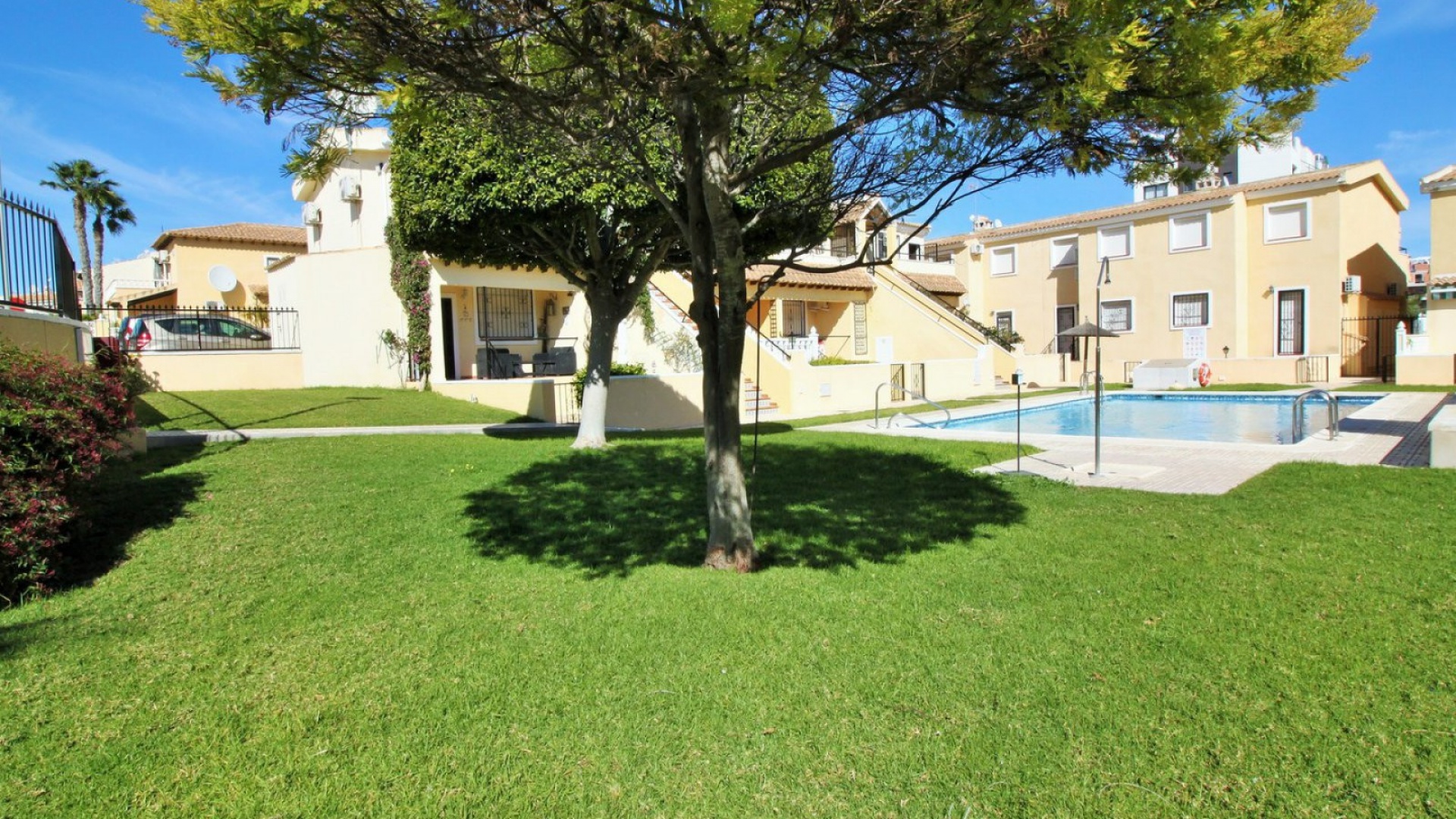 Resale - Apartment - Villamartin - lomas del golf