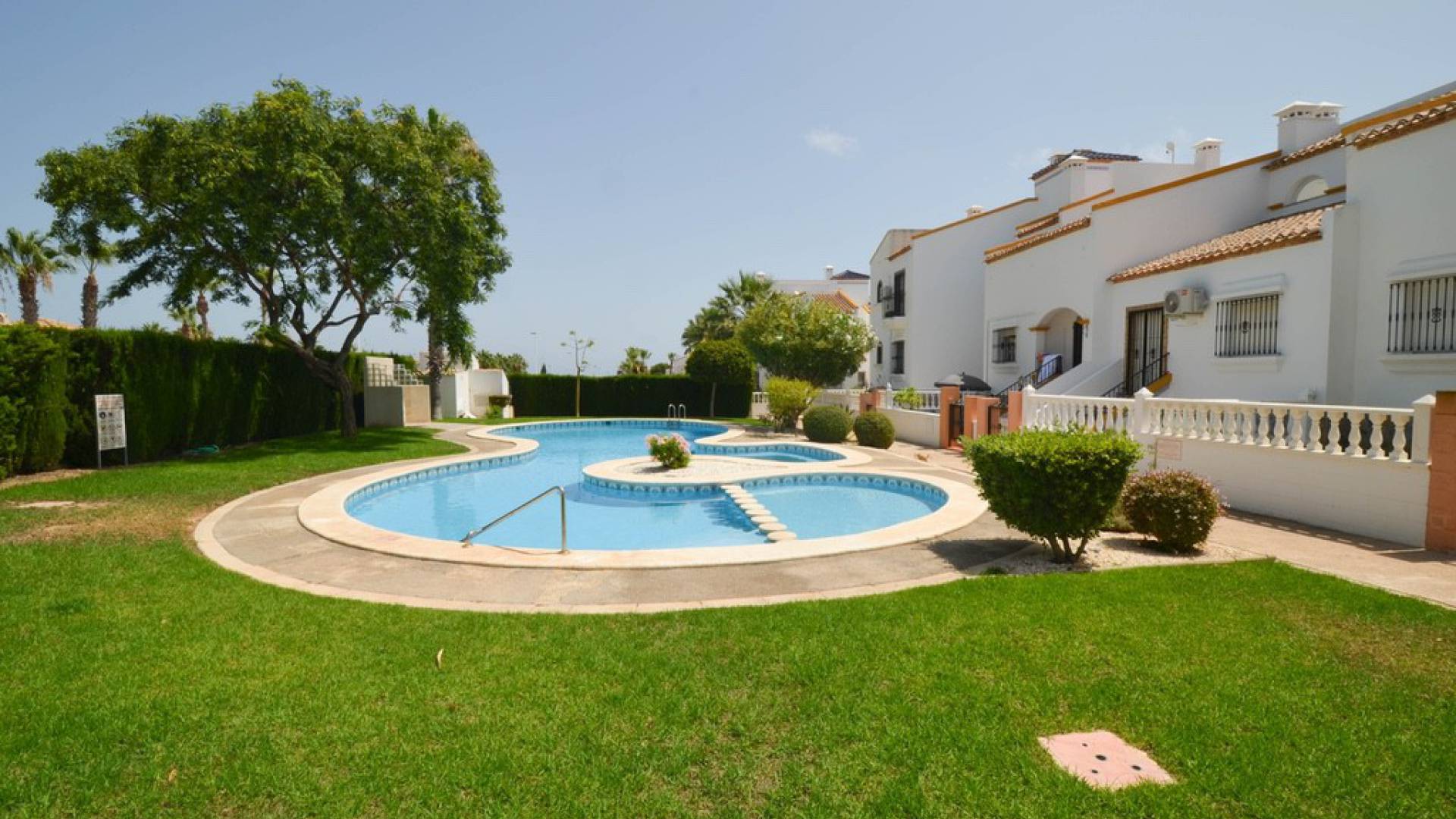 Resale - Apartment - Villamartin - Los Dolses