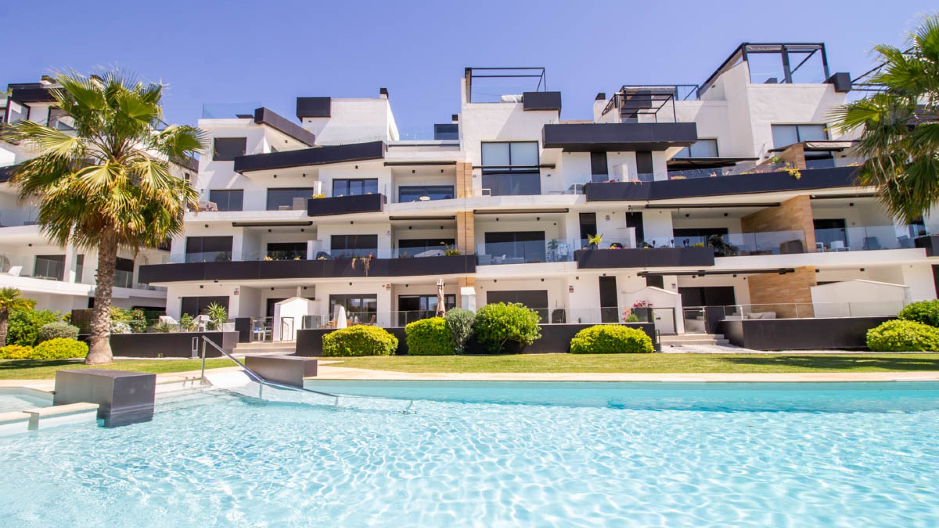 Resale - Apartment - Villamartin - Los Dolses