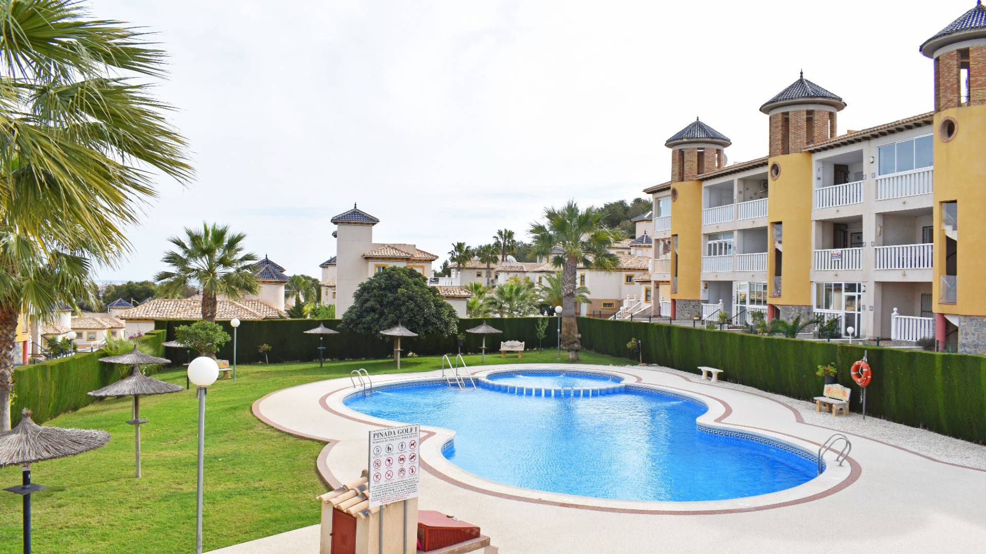 Resale - Apartment - Villamartin - pinada golf