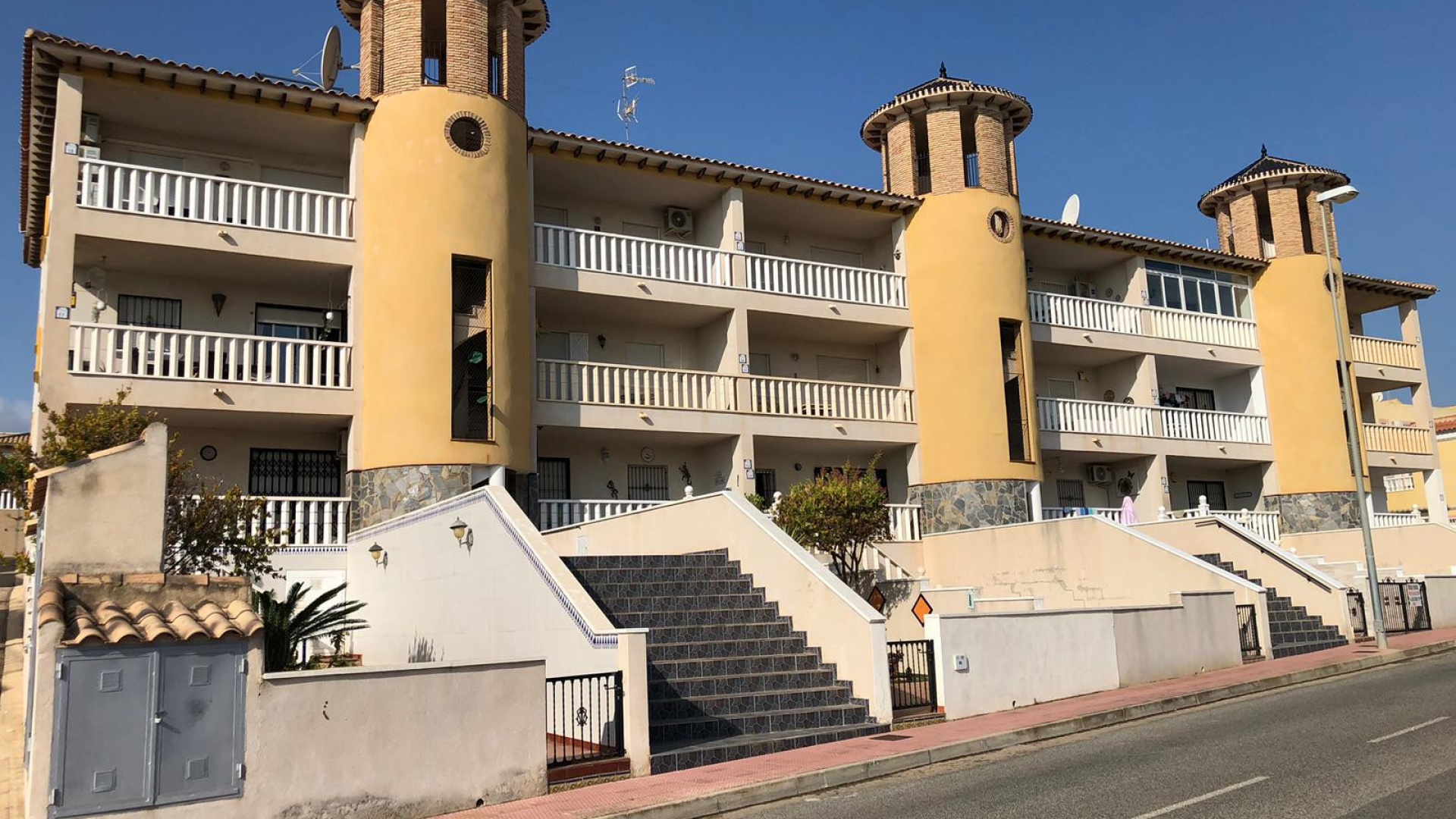 Resale - Apartment - Villamartin - pinada golf