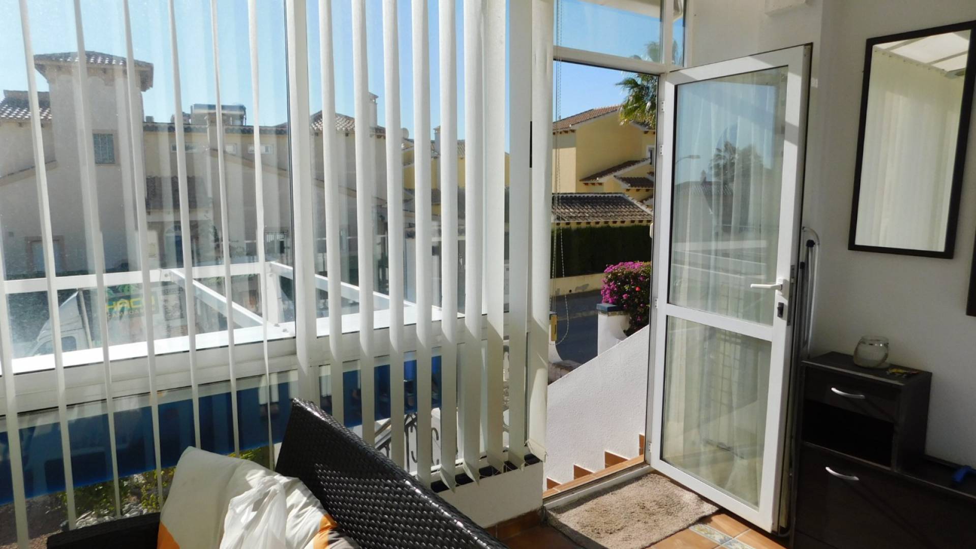 Resale - Apartment - Villamartin - rioja