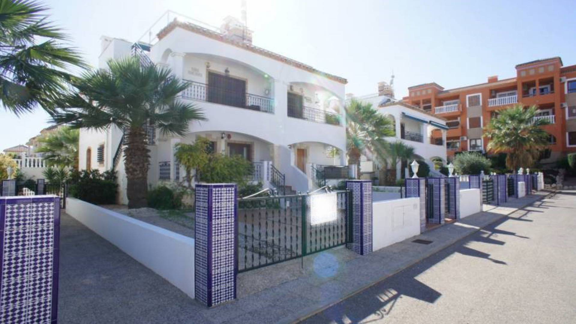 Resale - Apartment - Villamartin